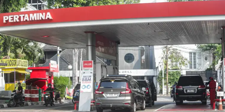 Harga BBM Kompak Turun, Ini Daftar Terbaru Pertamina hingga Shell