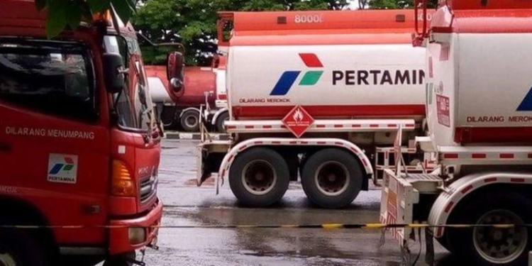 Heboh Prajurit TNI Jadi Sopir Truk Tangki Pertamina, Mensesneg Beberkan Alasan Pemerintah