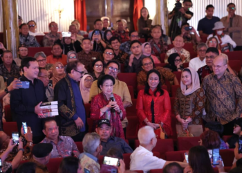 Megawati dan Anies Baswedan Hadiri Peluncuran Autobiografi Erros Djarot